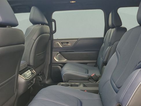 Certified 2026 INFINITI QX80 4WD w/ Sport Exterior Package image 44