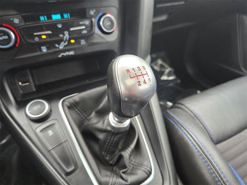 Used 2016 Ford Focus ST w/ Equipment Group 401A image 20