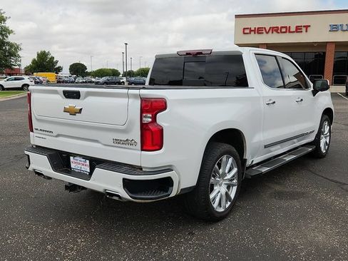Used 2023 Chevrolet Silverado 1500 High Country w/ Technology Package AWD/4WD image 4