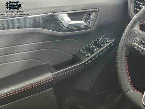 Used 2023 Ford Escape ST-Line w/ Tech Pack #1 image 33