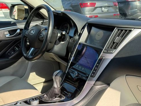 Used 2014 INFINITI Q50 2.0t w/ Moonroof Package image 51