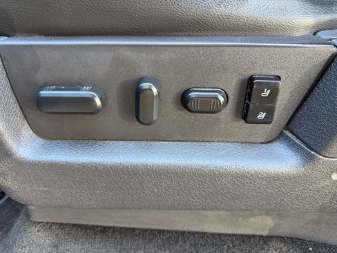 Used 2014 Ford F150 FX4 w/ Equipment Group 402A Luxury image 24