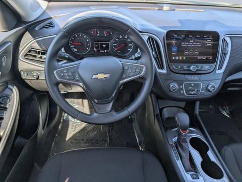 Used 2024 Chevrolet Malibu RS image 19