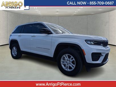 Used 2024 Jeep Grand Cherokee Laredo