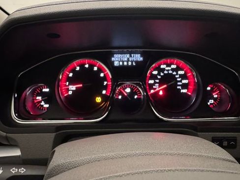 Used 2017 GMC Acadia Limited SLT image 11