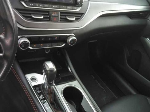 Used 2023 Nissan Altima 2.5 SR image 5