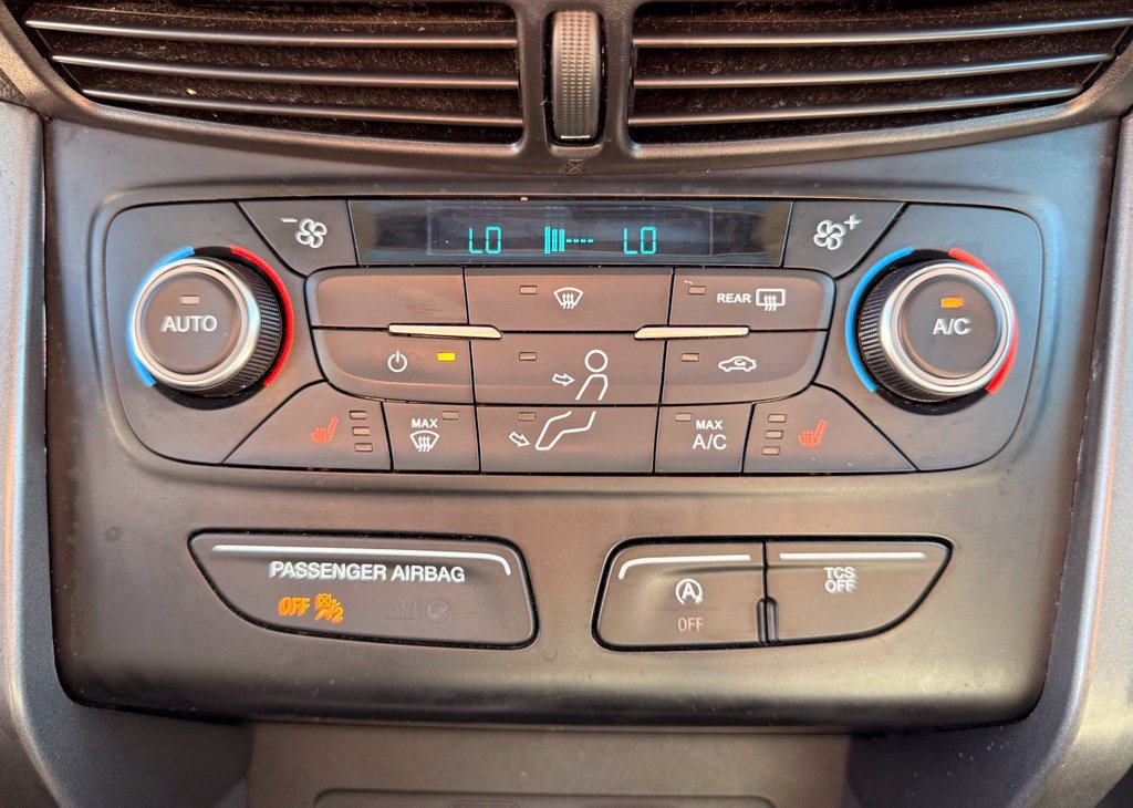 Used 2017 Ford Escape SE w/ Equipment Group 201A FWD image 31