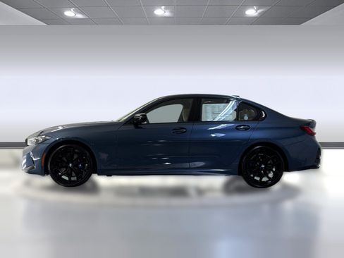 New 2026 BMW 330i Sedan w/ M Sport Package RWD image 2