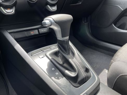Used 2023 Kia Rio LX FWD image 23