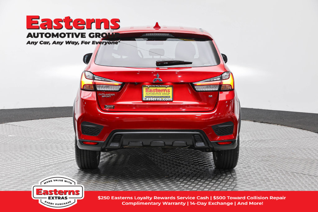 Used 2025 Mitsubishi Outlander Sport SE AWD/4WD image 7