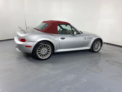 Used 2001 BMW Z3 3.0i image 6