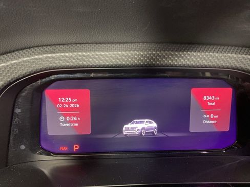 Used 2025 Volkswagen Atlas Cross Sport SEL Premium R-Line image 2