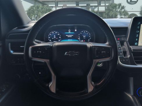 Used 2022 Chevrolet Tahoe Z71 w/ Z71 Off-Road Package AWD/4WD image 13