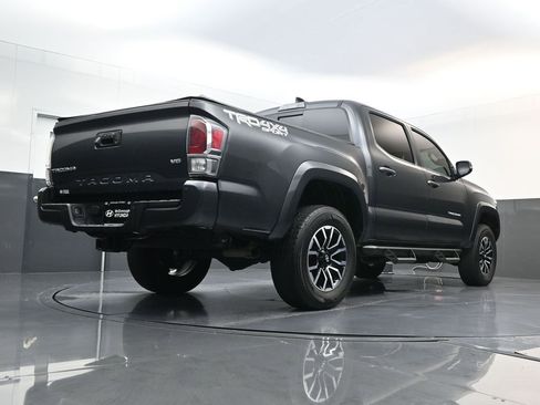 Used 2023 Toyota Tacoma TRD Sport w/ Technology Package AWD/4WD image 18