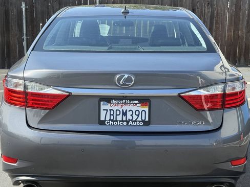 Used 2013 Lexus ES 350 w/ Luxury Pkg FWD image 5
