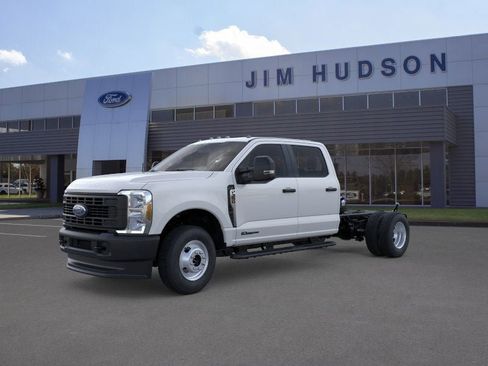 New 2026 Ford F350 XL AWD/4WD image 1