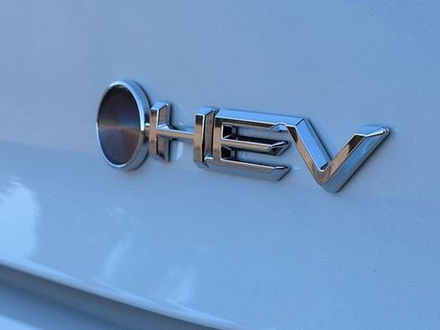 Certified 2026 Toyota Prius LE image 27