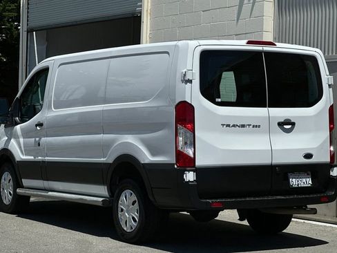 Used 2021 Ford Transit 250 Low Roof w/ Exterior Upgrade Package RWD image 6