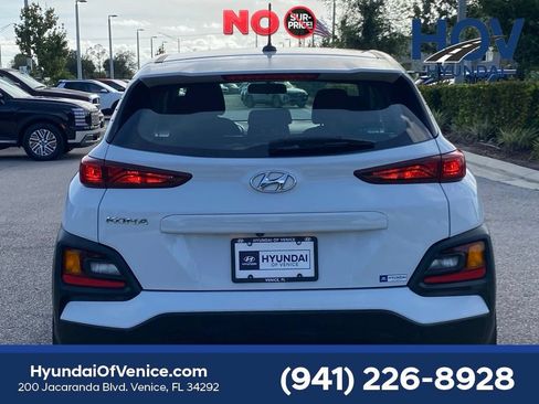 Used 2018 Hyundai Kona SE FWD image 9
