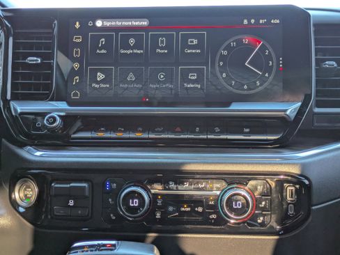 Used 2023 GMC Sierra 1500 SLT w/ SLT Premium Plus Package image 5