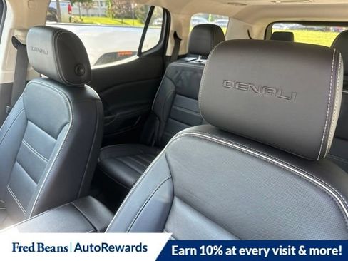 Used 2023 GMC Acadia Denali w/ Denali Technology Package AWD/4WD image 10