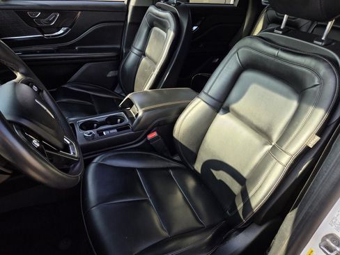 Used 2022 Lincoln Corsair FWD image 17