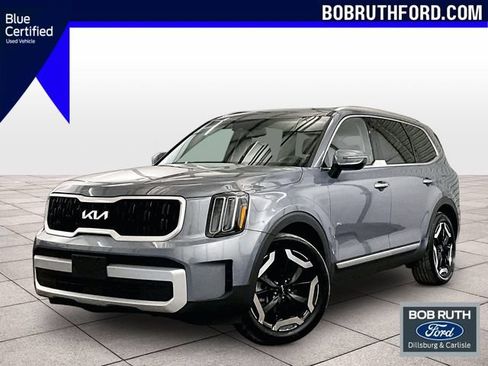 Used 2023 Kia Telluride EX w/ EX Captain's Chair Package AWD/4WD image 1