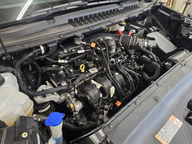 Used 2024 Ford Edge Titanium AWD/4WD image 32