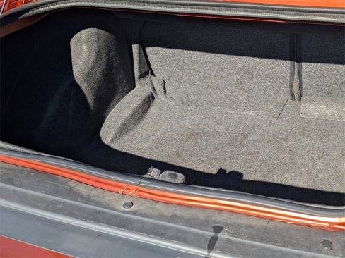 Used 2021 Dodge Challenger SXT image 11