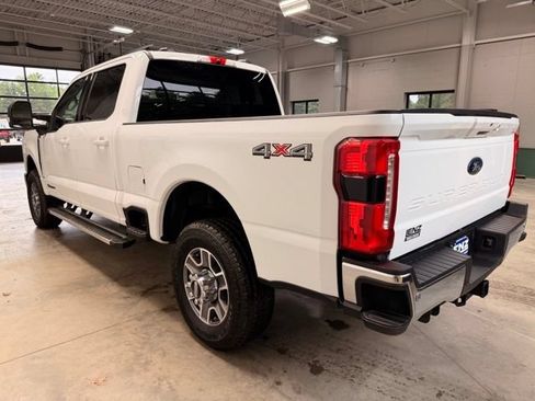 Used 2026 Ford F350 Lariat AWD/4WD image 5