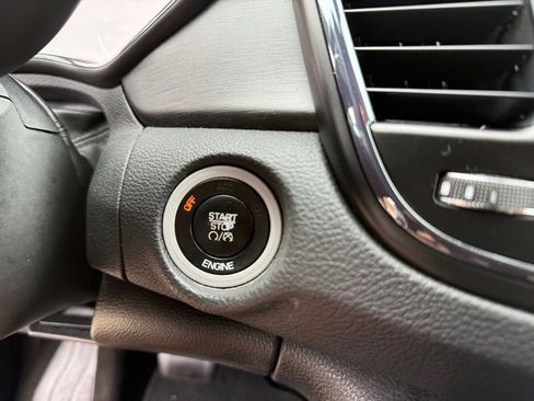 Used 2016 Chrysler 200 S w/ Navigation & Sound Group I FWD image 29