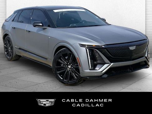Used 2026 Cadillac Lyriq V image 1