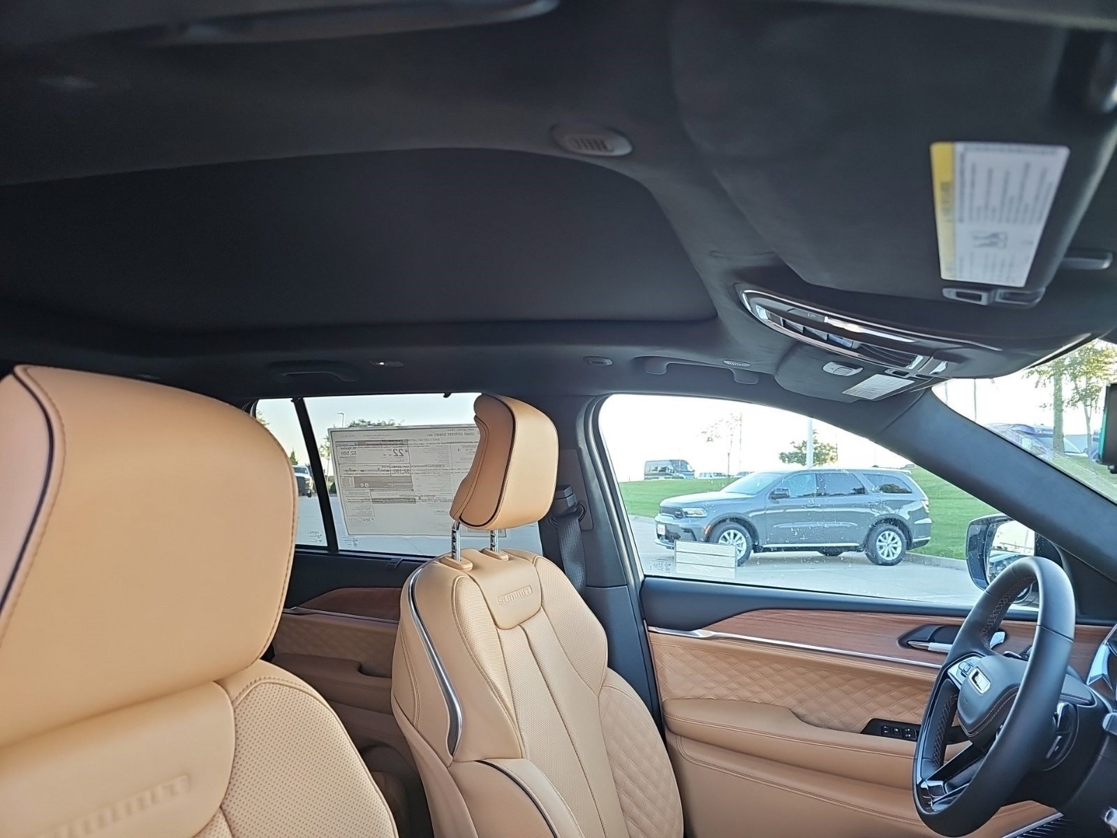 New 2027 Jeep Grand Cherokee Summit AWD/4WD image 12