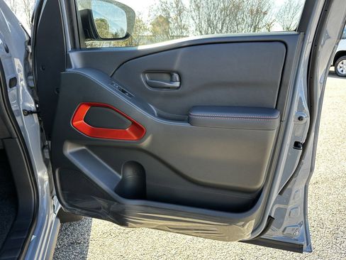 New 2026 Nissan Frontier Pro-X w/ Tow Package RWD image 14