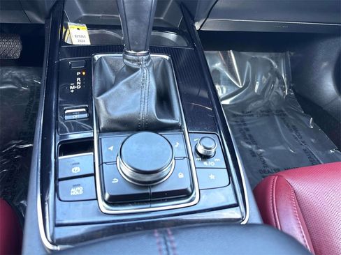 Used 2024 MAZDA CX-30 AWD 2.5 S w/ Preferred Package image 27