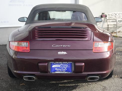 Used 2006 Porsche 911 Carrera 4 image 6
