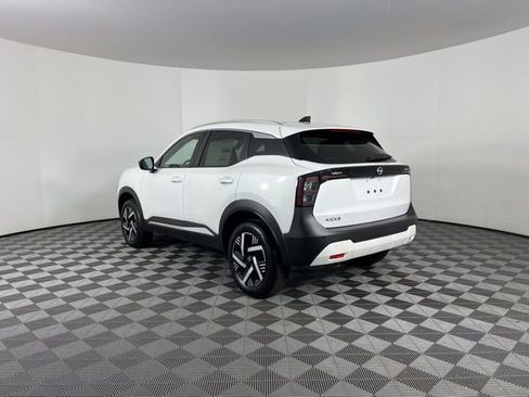 New 2026 Nissan Kicks SV image 7