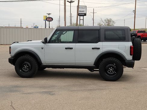 New 2026 Ford Bronco Big Bend w/ Black Diamond Package AWD/4WD image 2