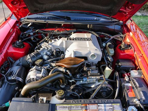 Used 1994 Ford Mustang GT image 25