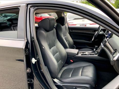 Used 2021 Honda Accord EX-L image 9