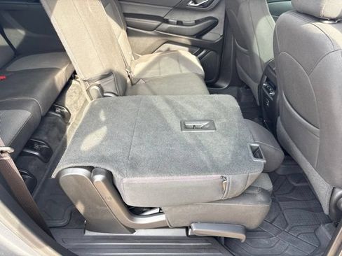 Used 2020 Chevrolet Traverse LS w/ LPO, Blackout Package FWD image 41