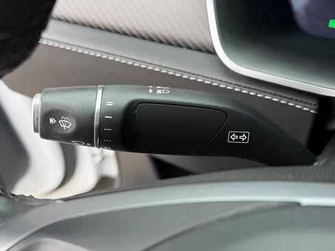 Used 2019 Tesla Model S Performance image 38