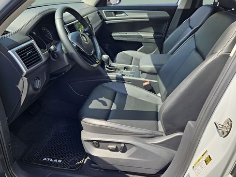Used 2019 Volkswagen Atlas SE FWD image 13