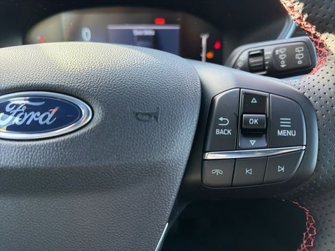 New 2026 Ford Escape ST-Line w/ Cold Weather Package image 18