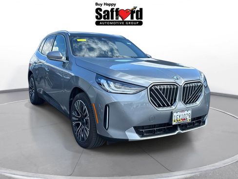 Used 2026 BMW X3 xDrive30i w/ Convenience Package AWD/4WD image 3