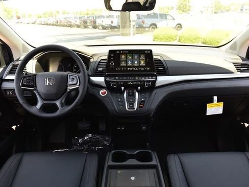 New 2026 Honda Odyssey EX-L image 7