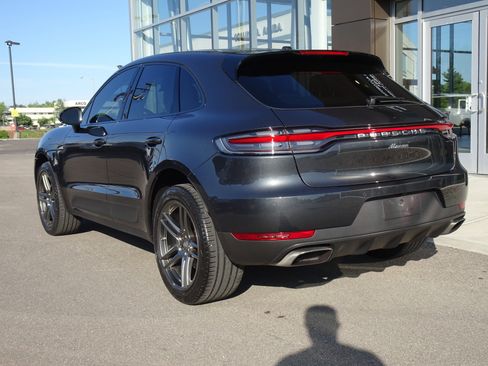Used 2021 Porsche Macan AWD/4WD image 3