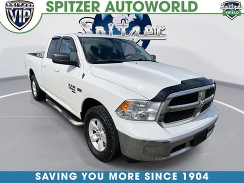 Used 2019 RAM 1500 Classic SLT AWD/4WD image 1