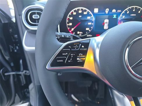 Certified 2026 Mercedes-Benz GLC 300 4MATIC image 36