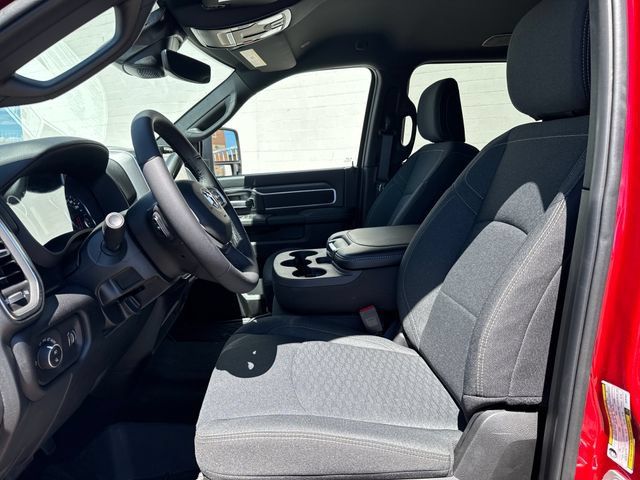 New 2026 RAM 2500 Big Horn AWD/4WD image 6